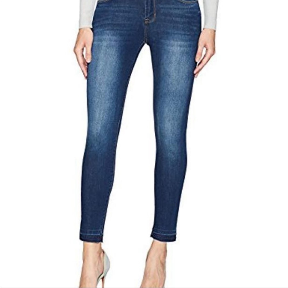 Kensie Cropped Bootcut Jeans, 26